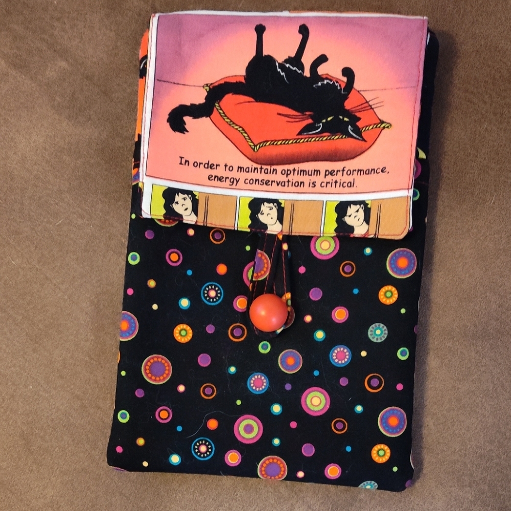 12CST- The Skillful Cat Cartoon Print Phone/Tablet Pouch